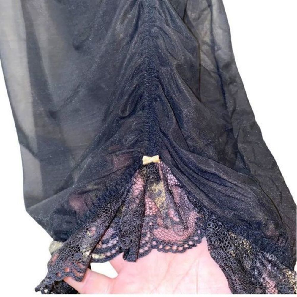 Y2K Victoria's Secret lingerie lace trim ruched night gown built in bra - Picture 8 of 12